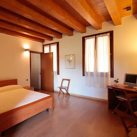 Todesco Oda ve Kahvaltı